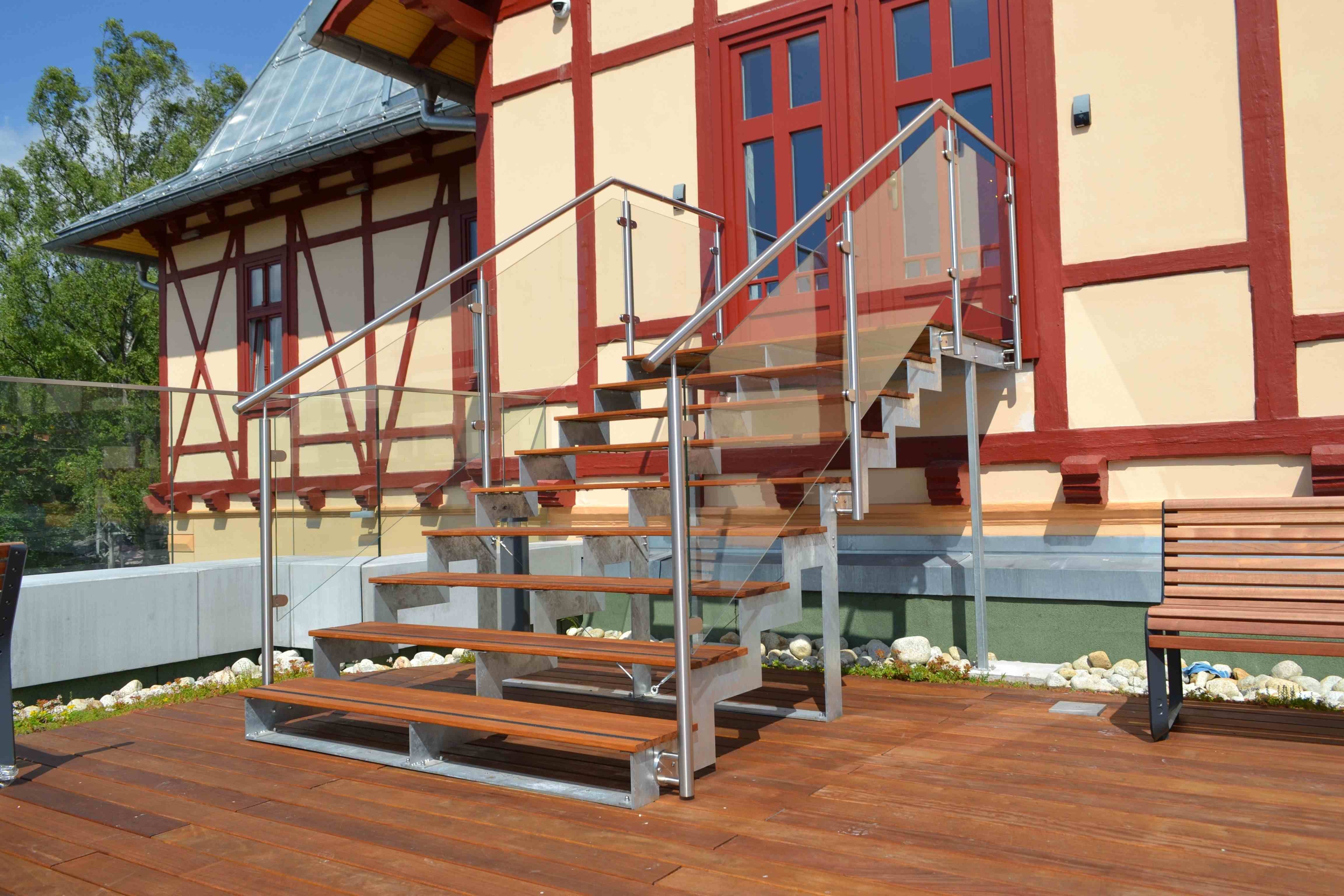 Edelstahl Glasklemme Modell 25 fuer Rundpfosten D42-4 mm- Schliff- Set 4 Stueck-18-2542-A-SET.4